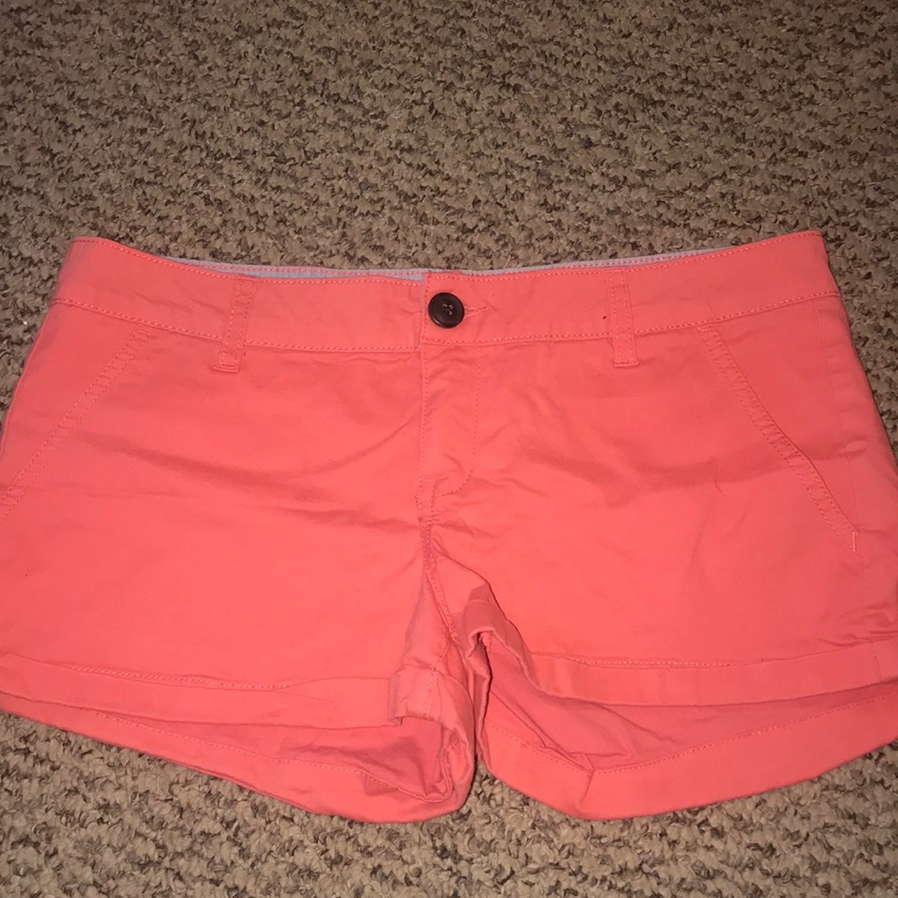 pink shorts